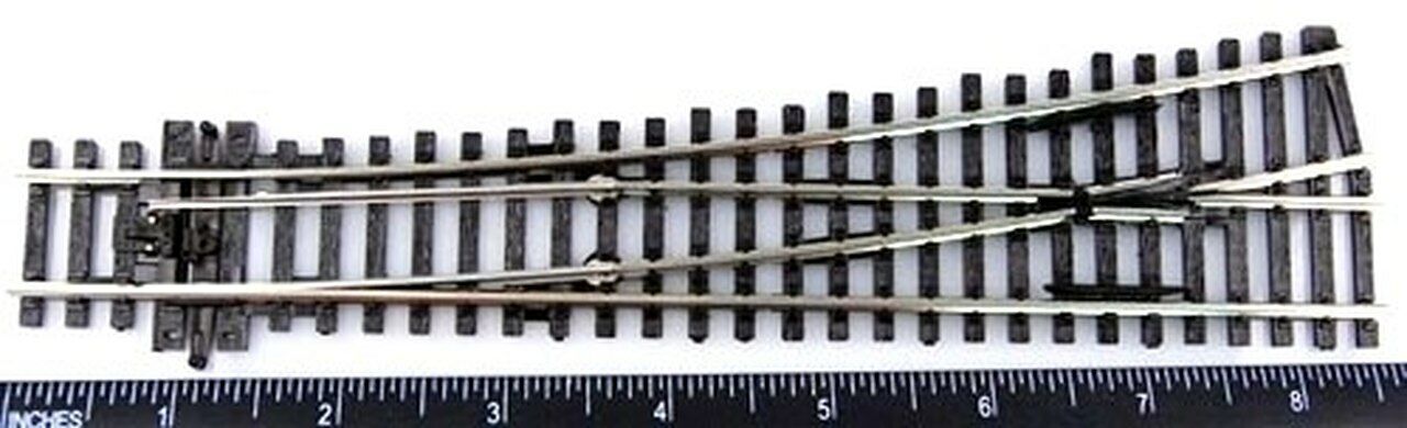 Peco Streamline HO SL96 Code100 Track Insulfrog Medium Radius Turnout Left Hand