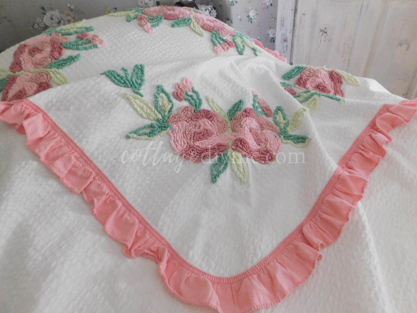 Divine Cottage Vintage Seersucker Ruffled Bedspread, Tufted with Chenille Rose Blooms, Twin/Full Size