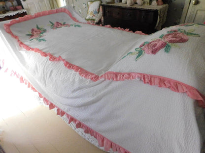 Divine Cottage Vintage Seersucker Ruffled Bedspread, Tufted with Chenille Rose Blooms, Twin/Full Size