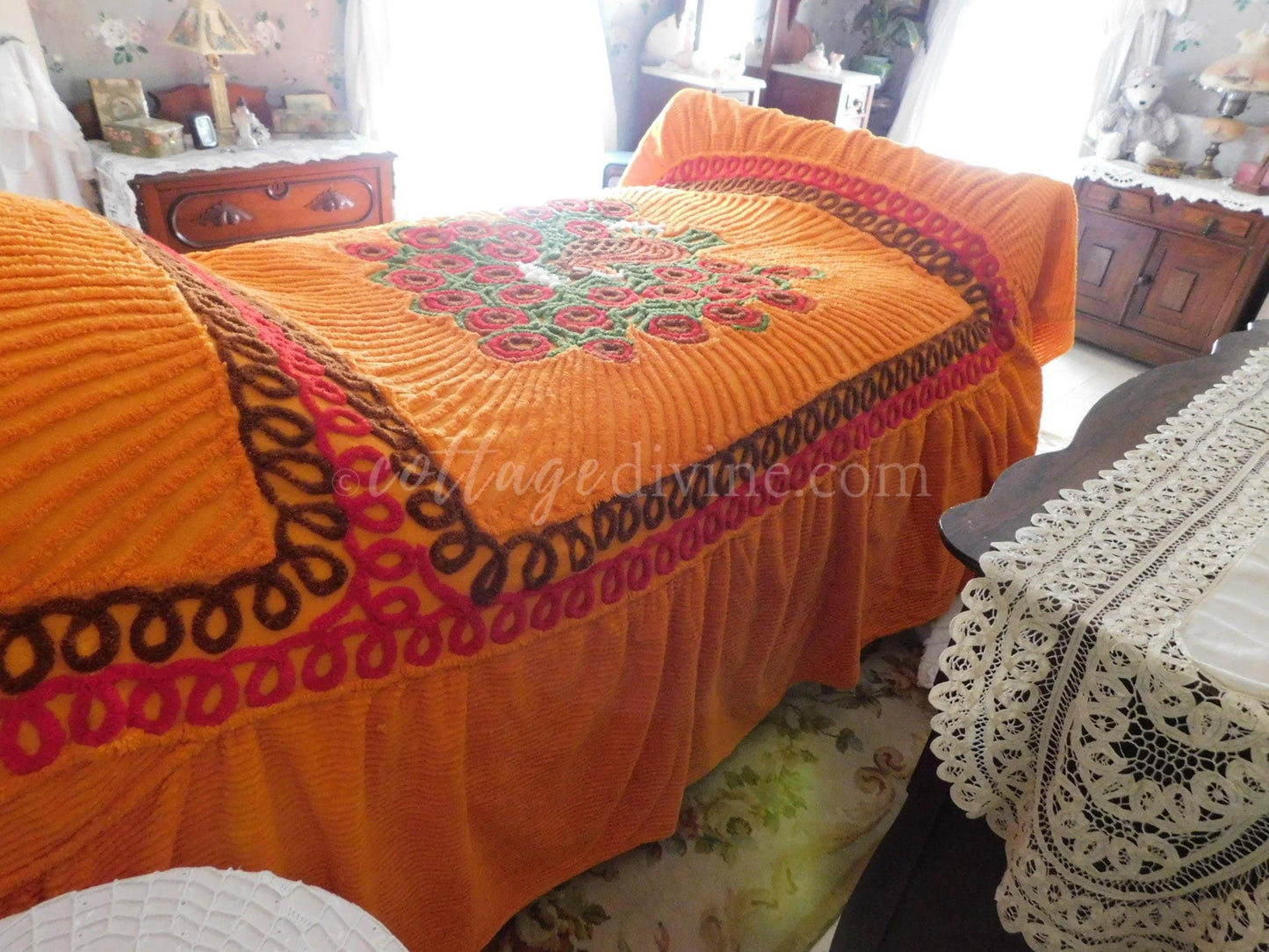 Eyepopping Tango Peacock Vintage Chenille Bedspread, Fitted Full Size with Skirt