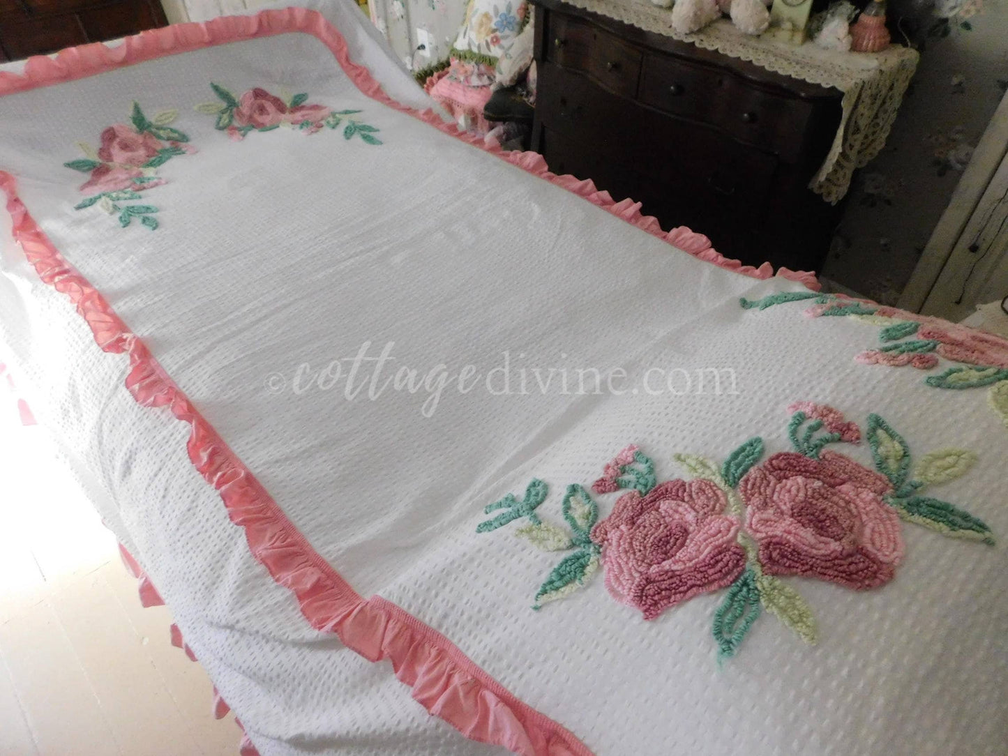 Divine Cottage Vintage Seersucker Ruffled Bedspread, Tufted with Chenille Rose Blooms, Twin/Full Size